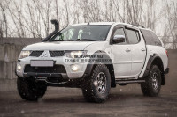 Пороги силовые STC для Mitsubishi L200 2006-2015 цельная ступень